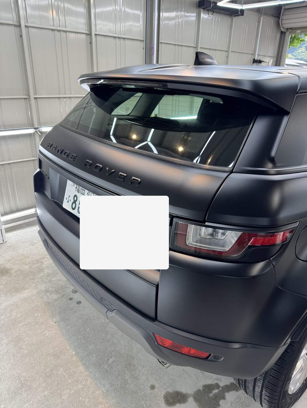 Evoque リア