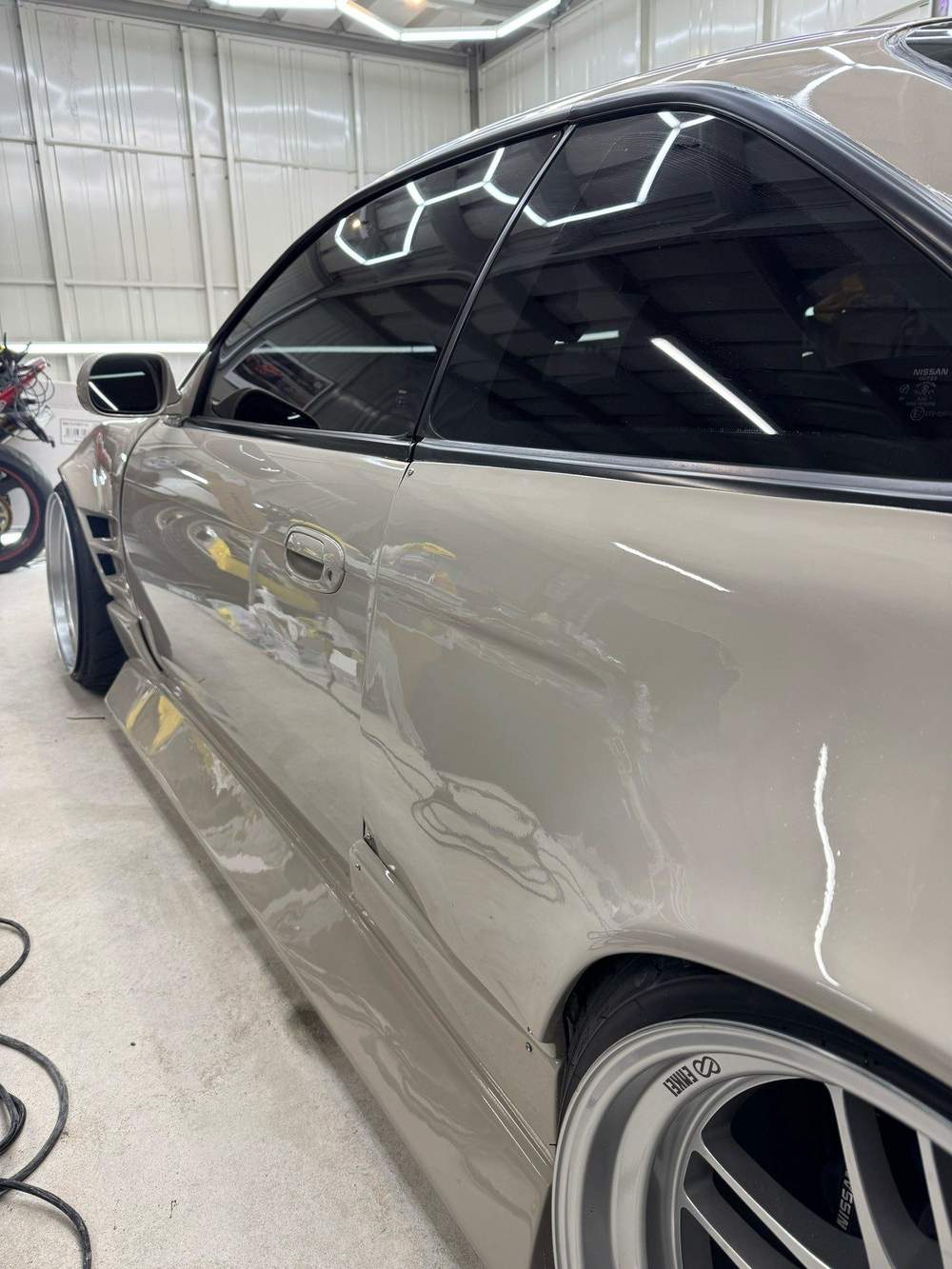 S14 / DOOR