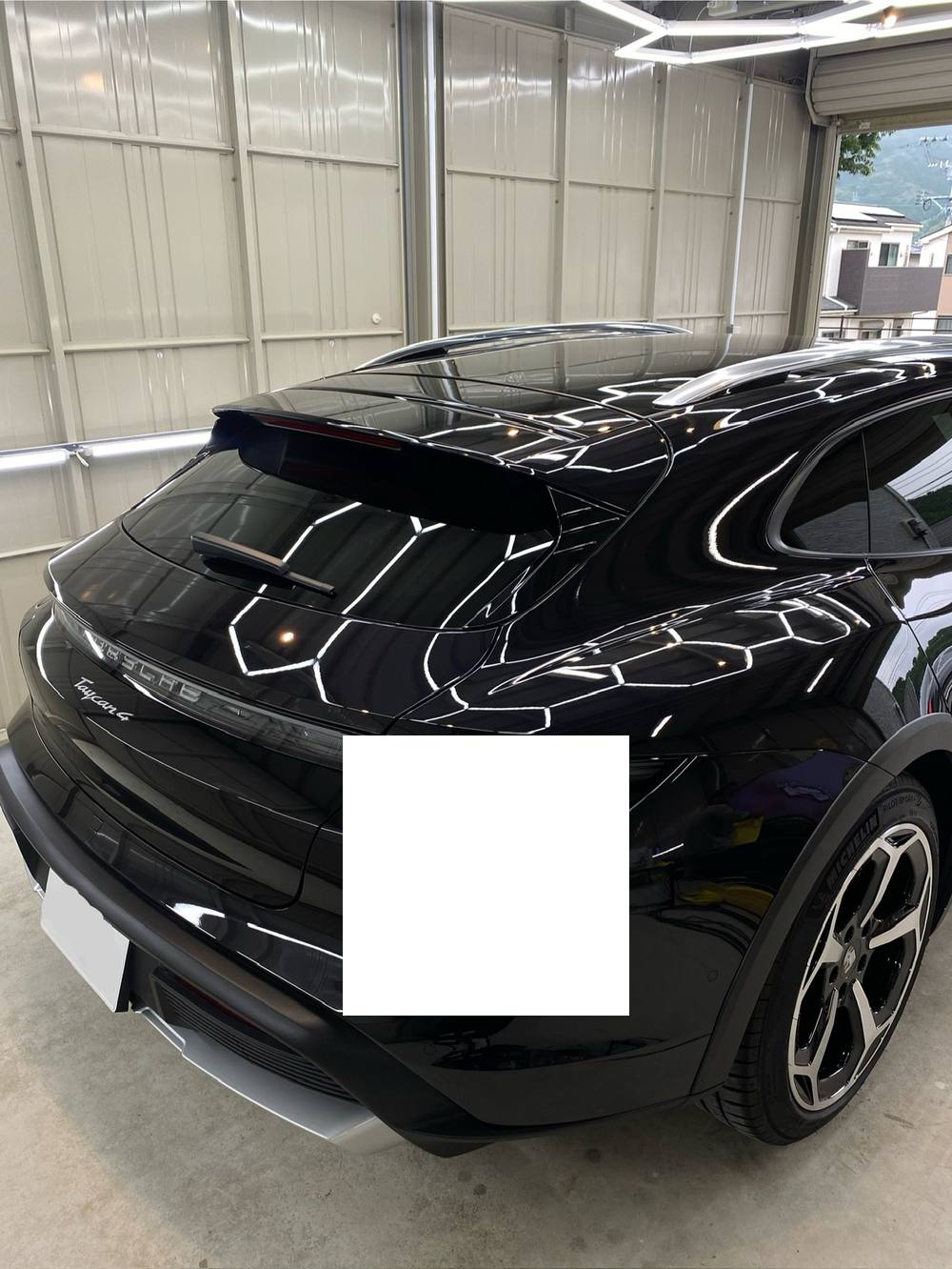 CROSS TURISMO / REAR